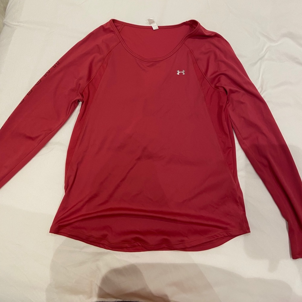 Long sleeve workout shirt